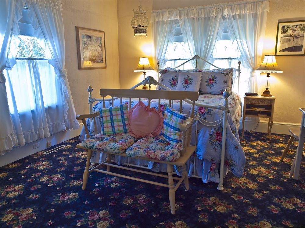 Shady Oaks Country Inn เซนต์เฮเลนา ภายนอก รูปภาพ