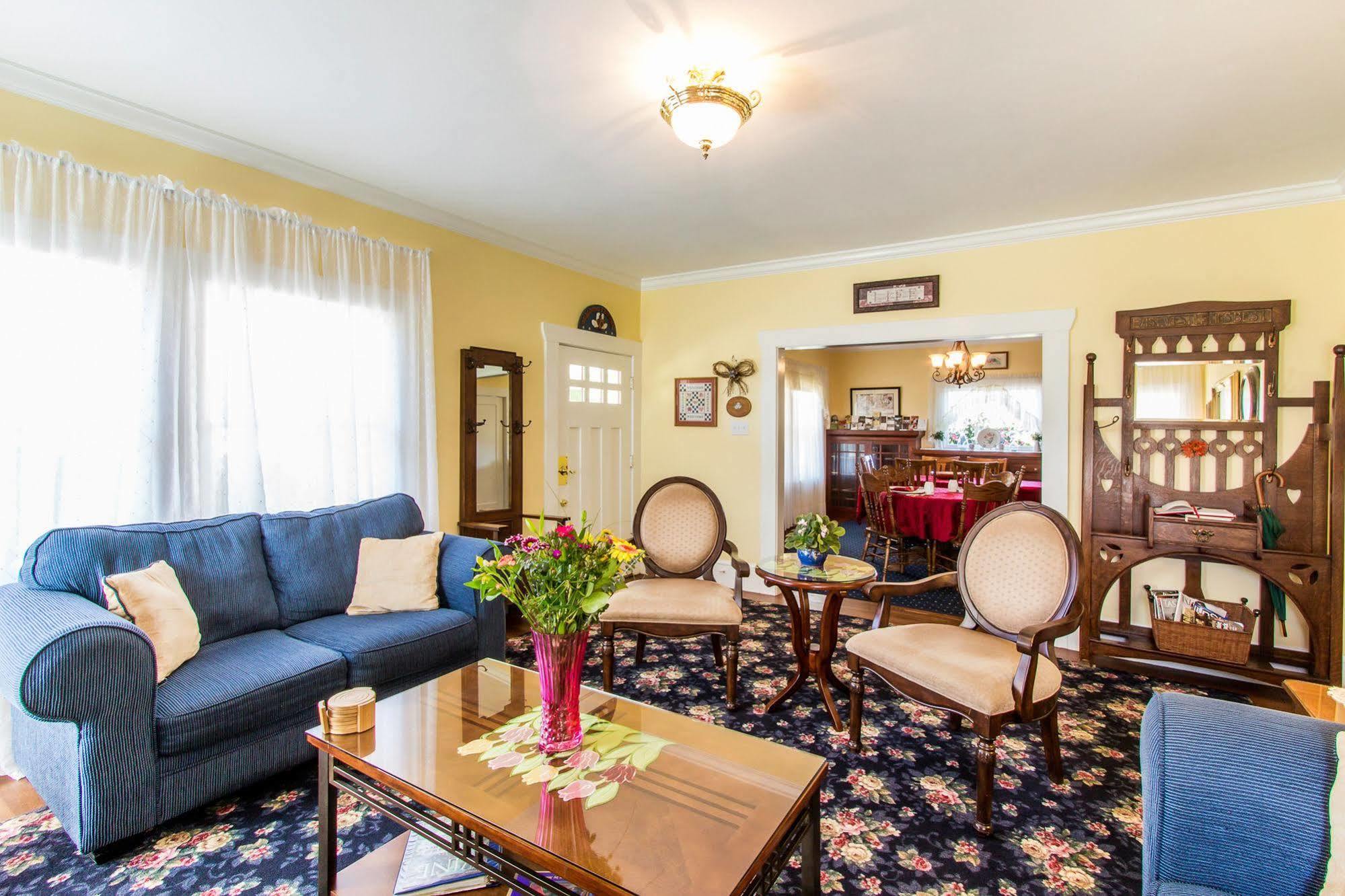 Shady Oaks Country Inn เซนต์เฮเลนา ภายนอก รูปภาพ