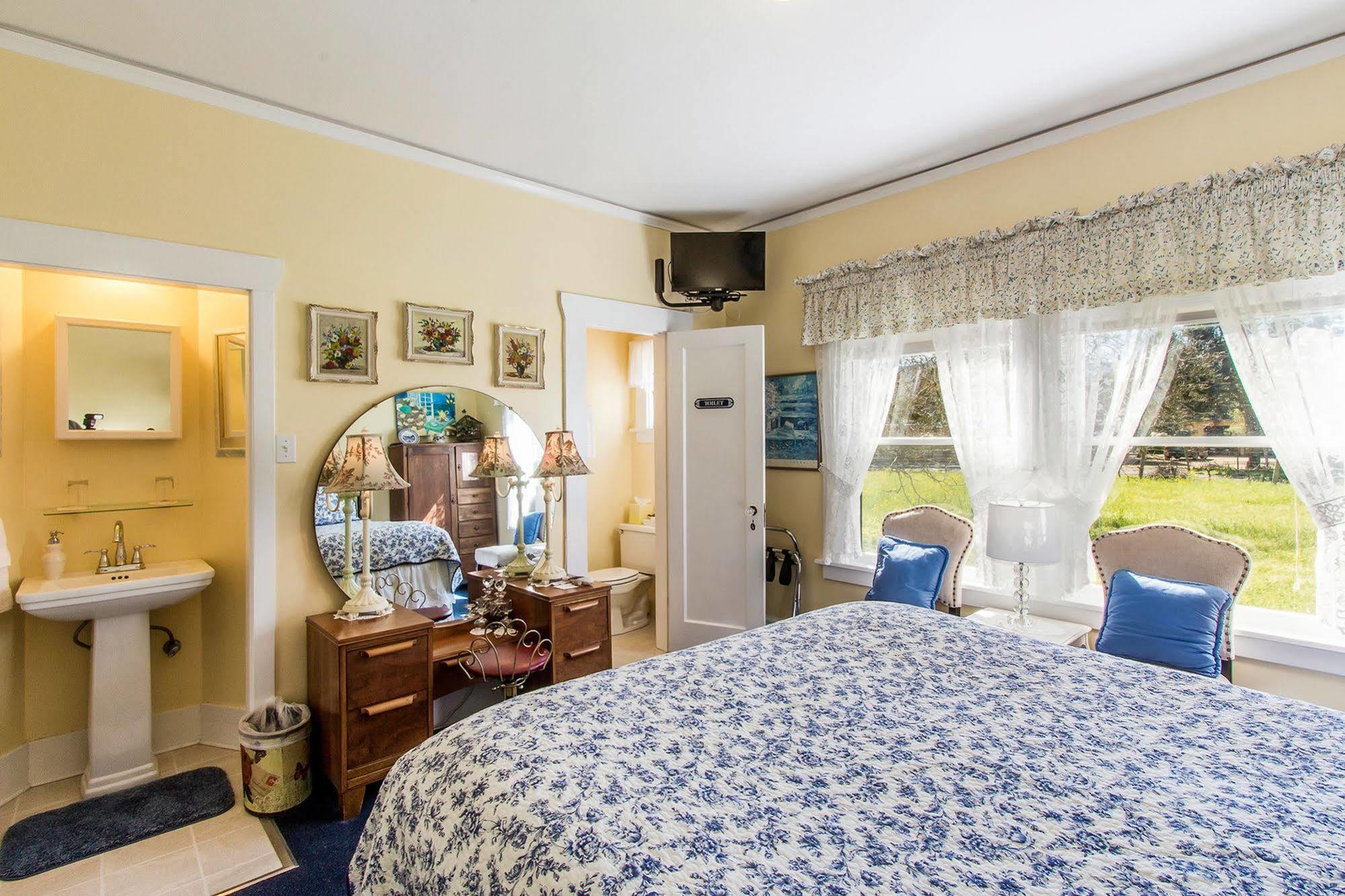 Shady Oaks Country Inn เซนต์เฮเลนา ภายนอก รูปภาพ