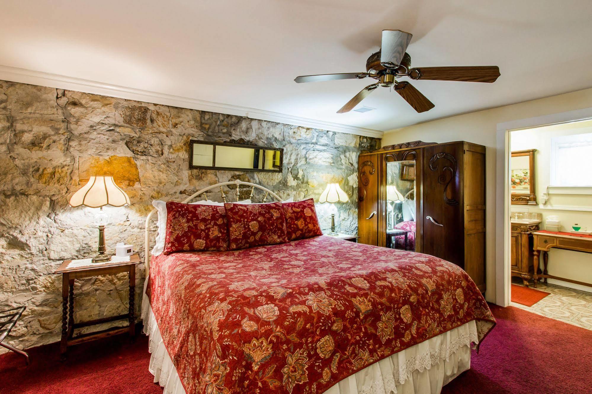 Shady Oaks Country Inn เซนต์เฮเลนา ภายนอก รูปภาพ